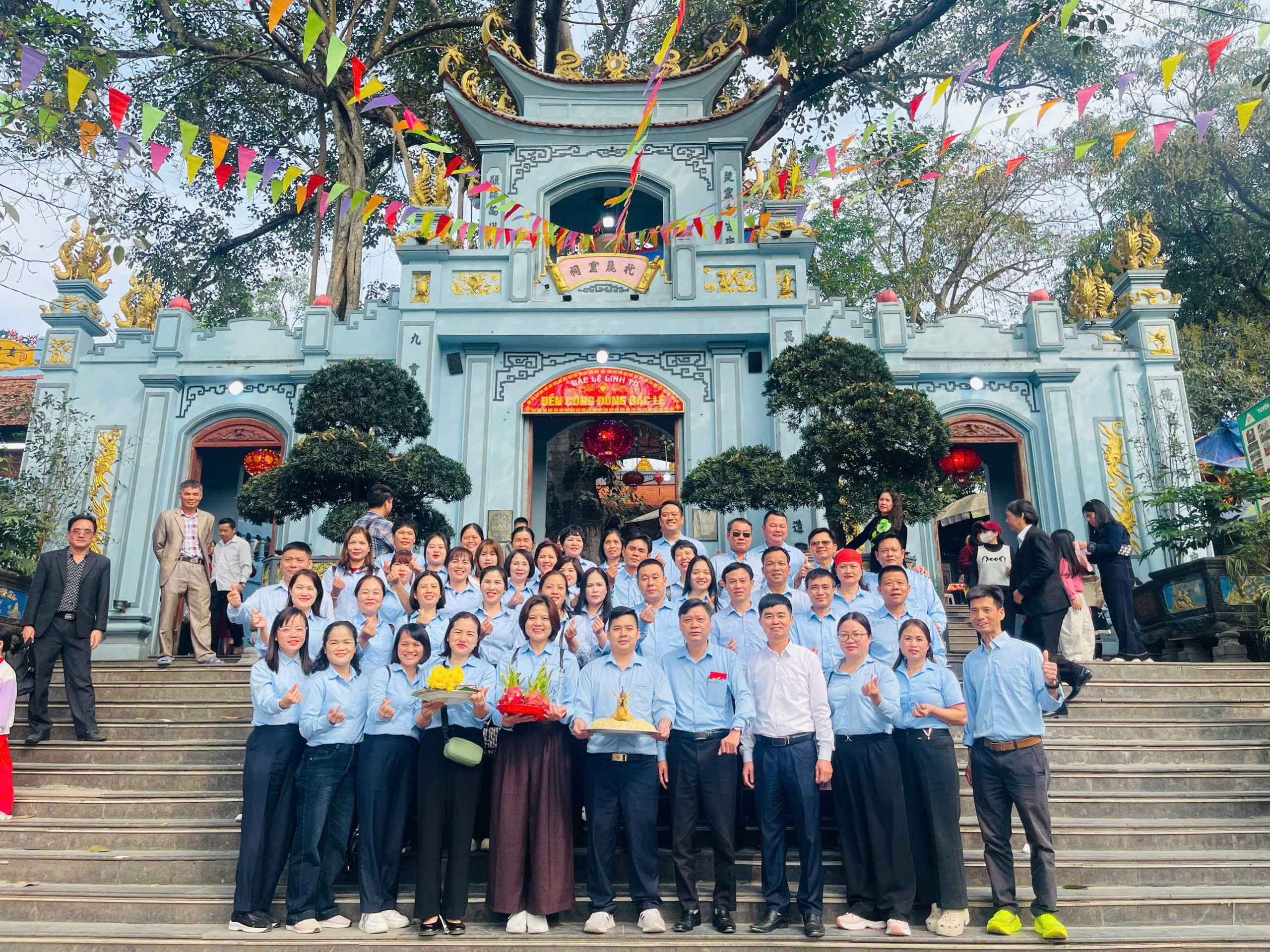 M&ecirc; lINH 1 copy.jpg